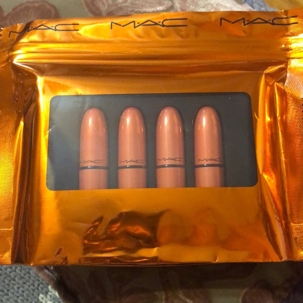 MAC Shiny Pretty Things Party Favours Minis